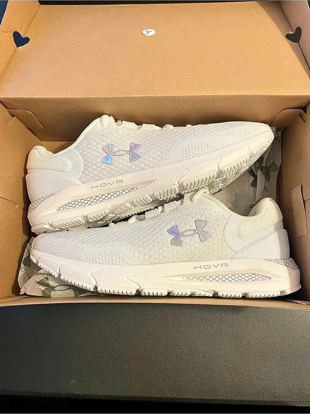 Under Armour HOVR Intake 6 White Athletic Shoes size 11